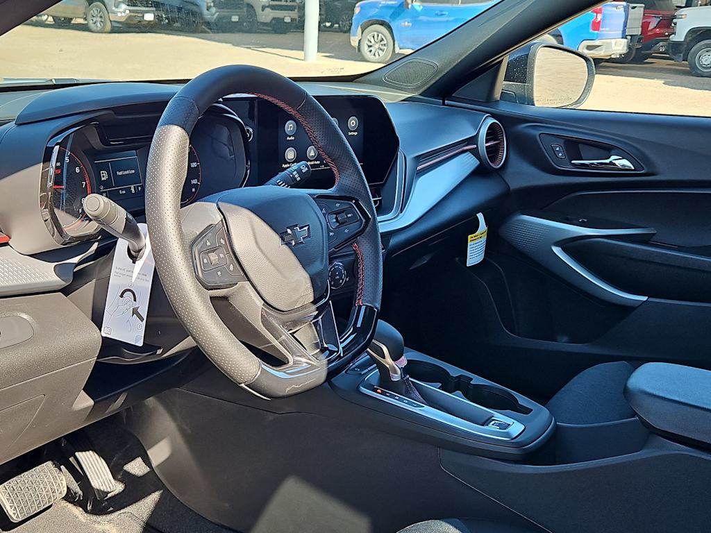 Thumbnail: 2026 Chevrolet Trax - 2