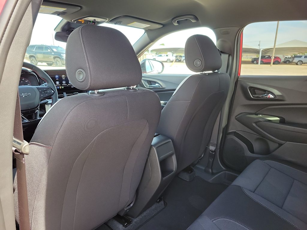 Thumbnail: 2026 Chevrolet Trax - 13
