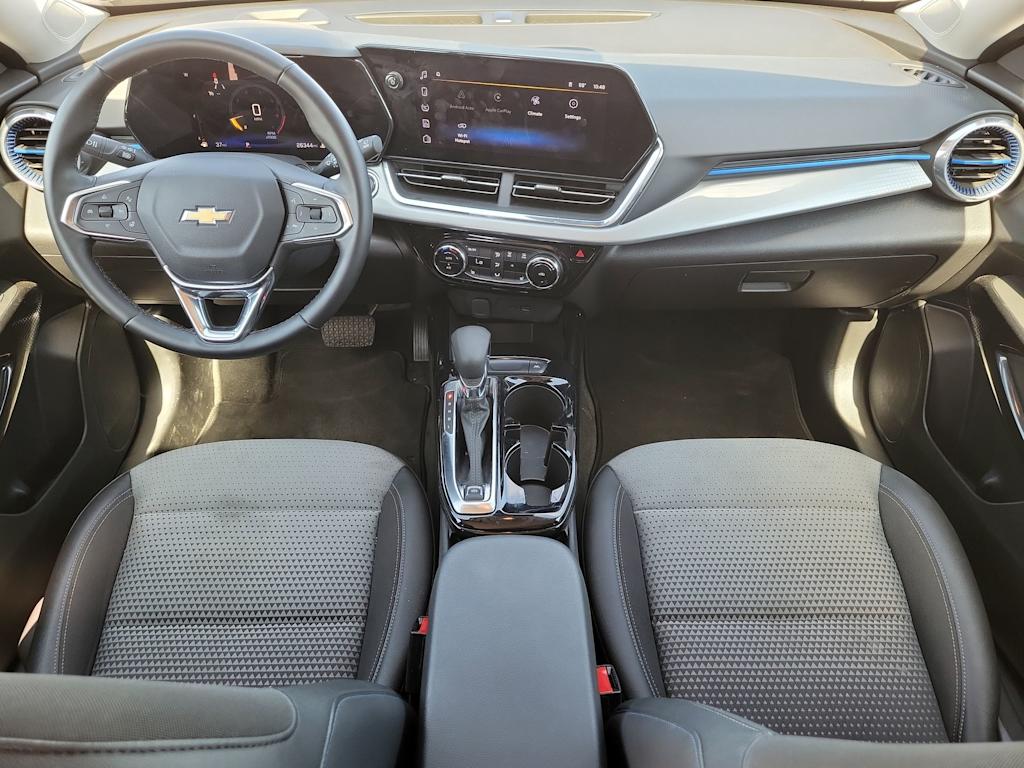 Thumbnail: 2025 Chevrolet Trax - 10