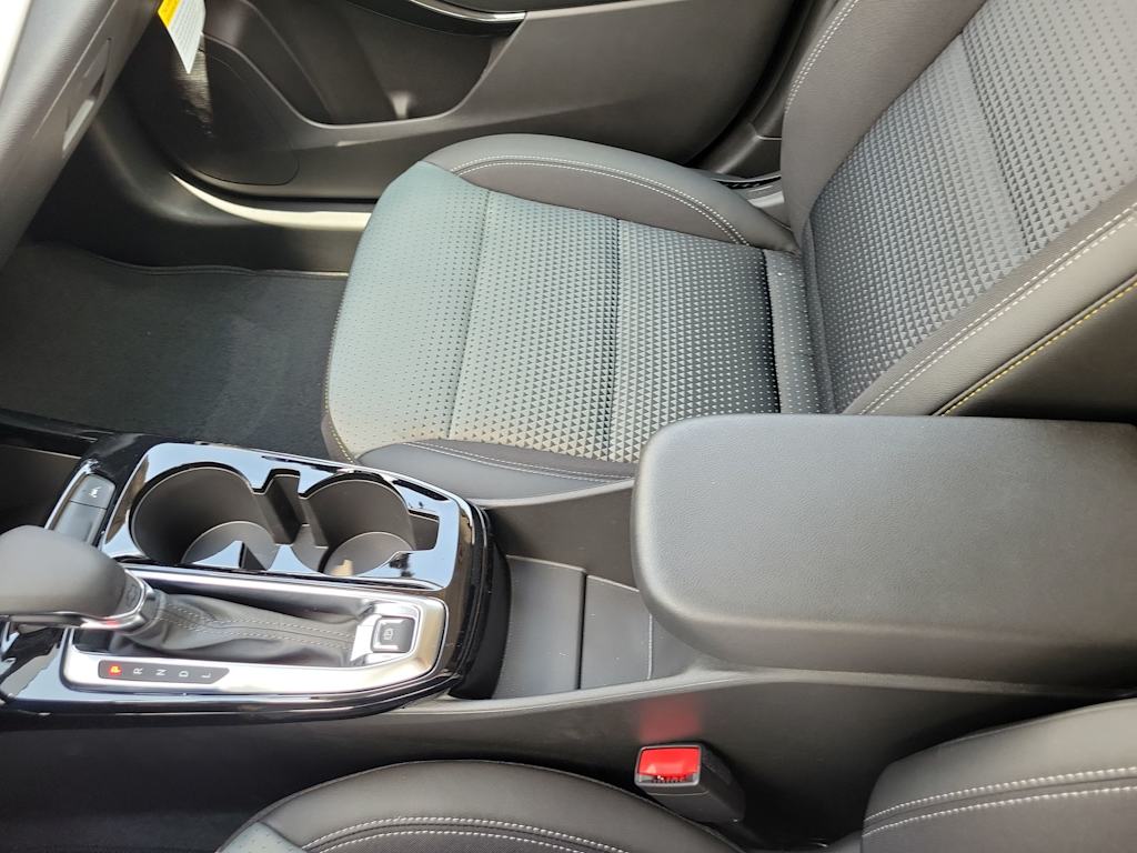 Thumbnail: 2026 Chevrolet Trax - 14