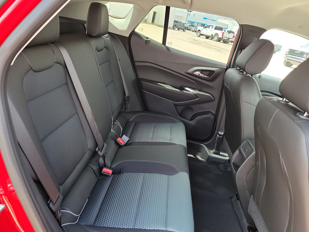 Thumbnail: 2026 Chevrolet Trax - 22