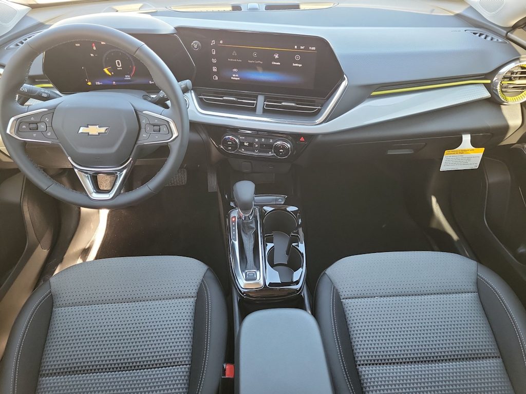 Thumbnail: 2026 Chevrolet Trax - 10