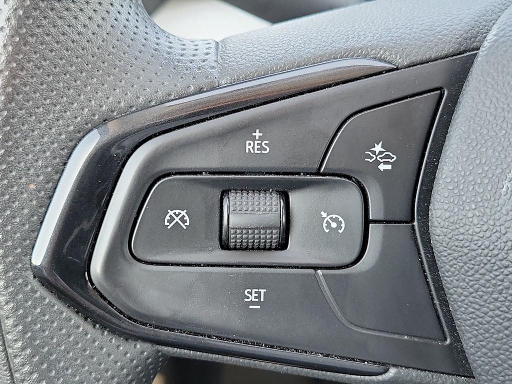 Thumbnail: 2025 Chevrolet Trax - 24