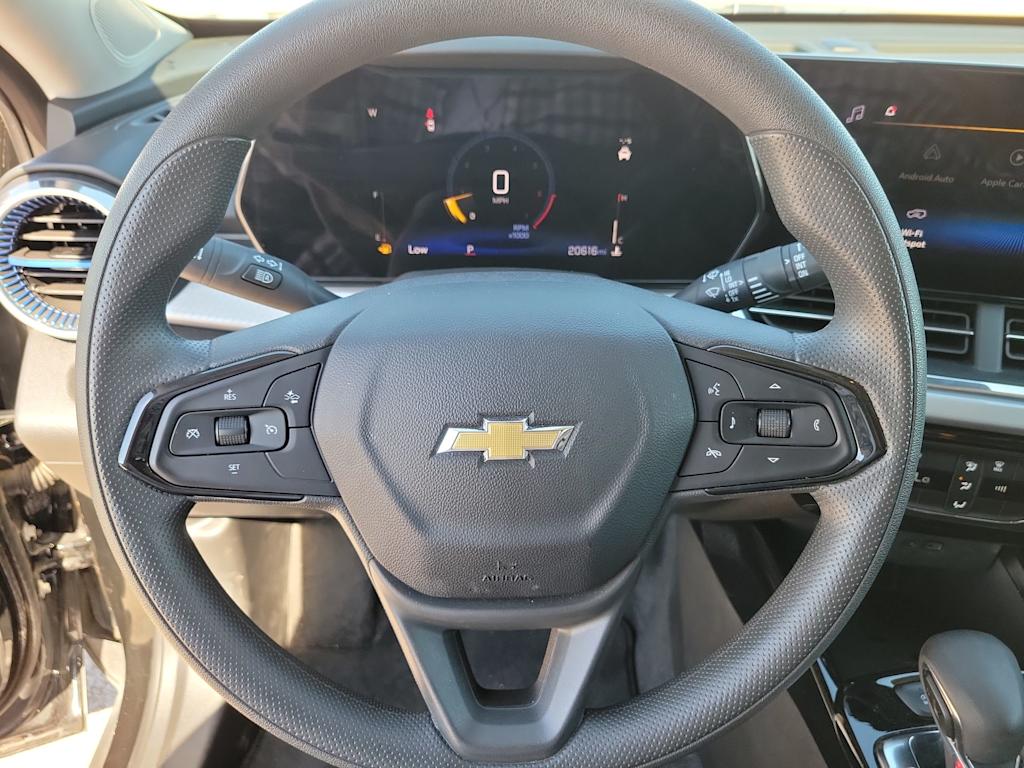 Thumbnail: 2025 Chevrolet Trax - 12