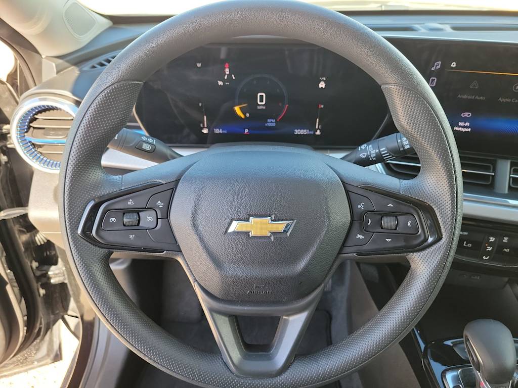 Thumbnail: 2025 Chevrolet Trax - 14