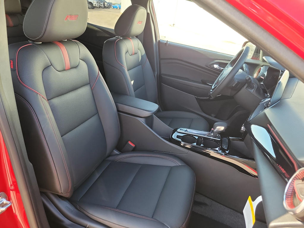 Thumbnail: 2026 Chevrolet Trax - 12