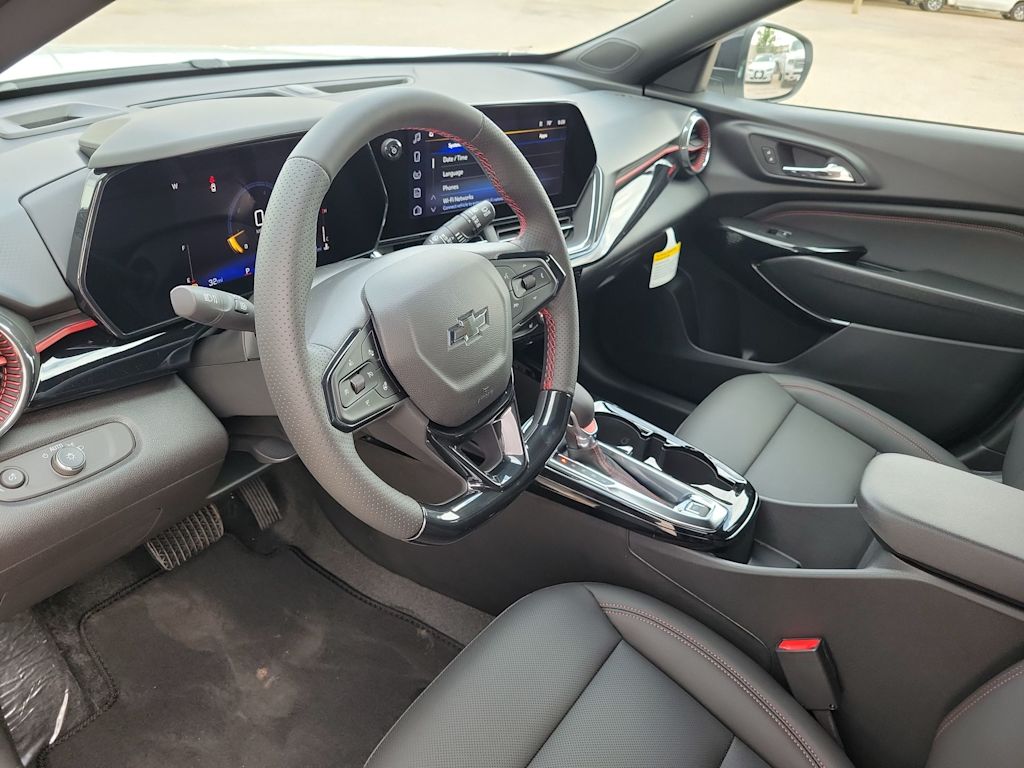 Thumbnail: 2026 Chevrolet Trax - 2