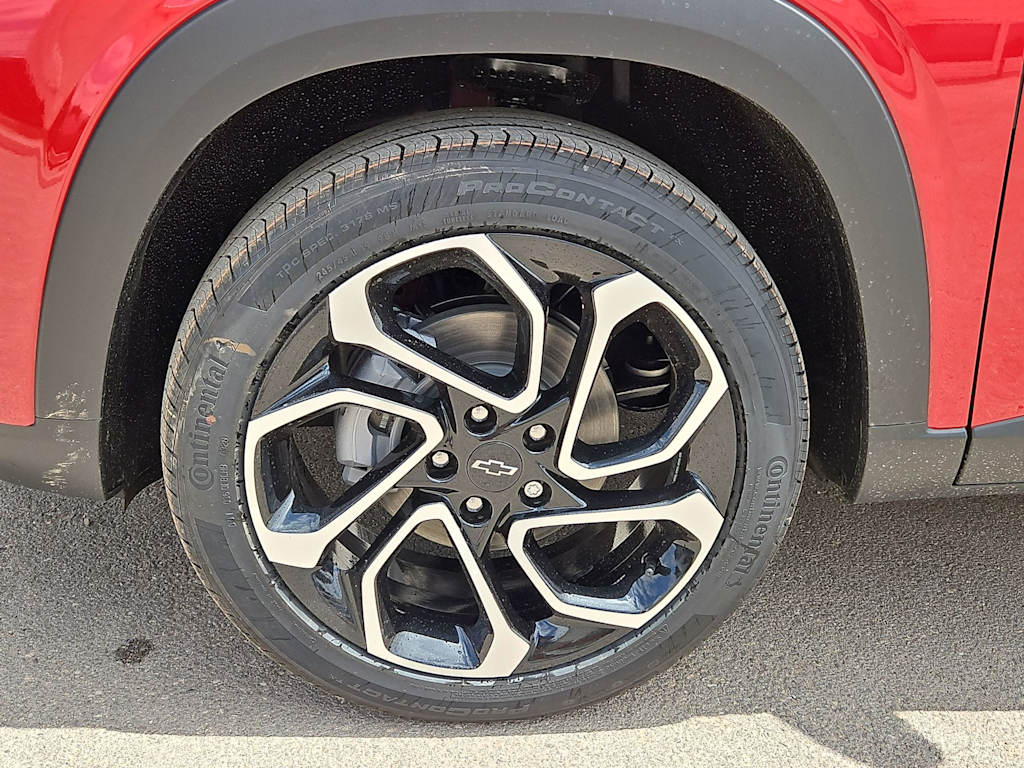 Thumbnail: 2026 Chevrolet Trax - 8