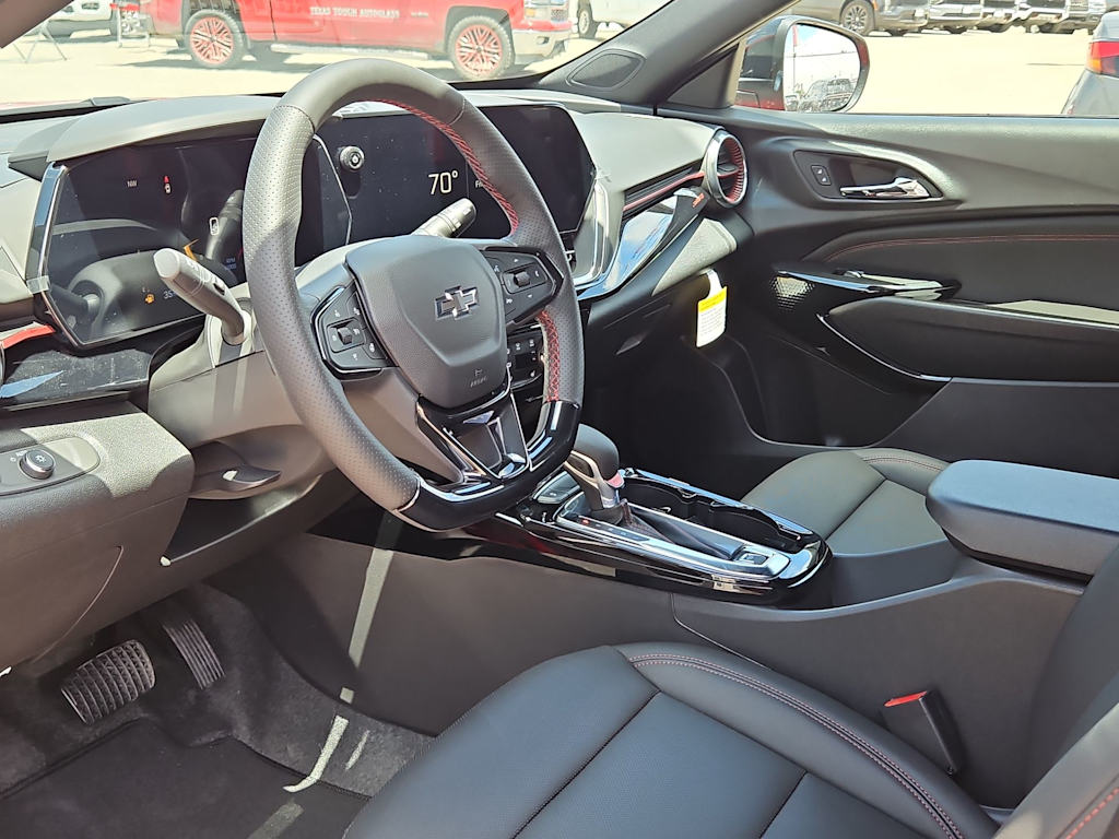 Thumbnail: 2026 Chevrolet Trax - 2