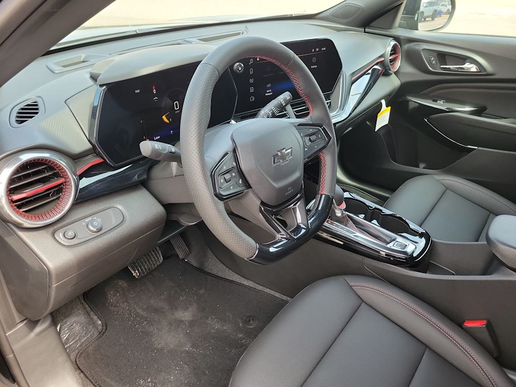 Thumbnail: 2026 Chevrolet Trax - 2