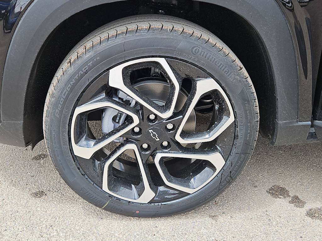 Thumbnail: 2026 Chevrolet Trax - 8