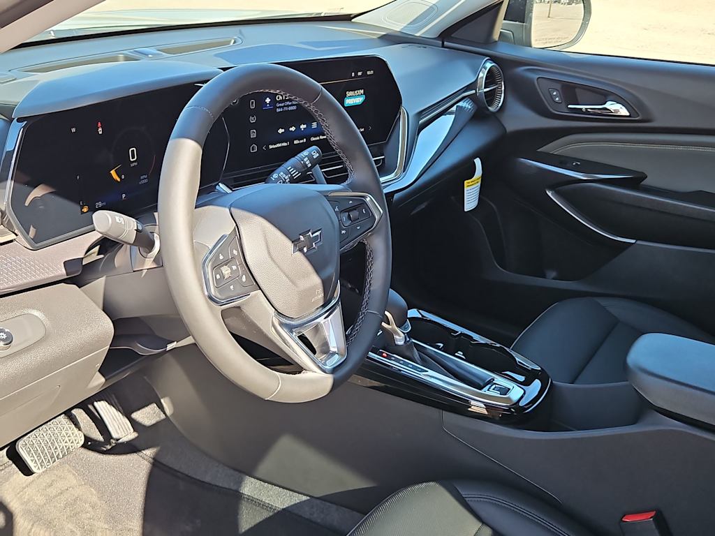 Thumbnail: 2026 Chevrolet Trax - 2