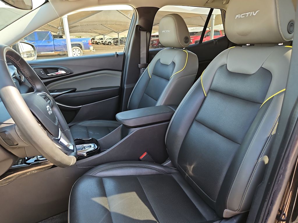 Thumbnail: 2025 Chevrolet Trax - 10