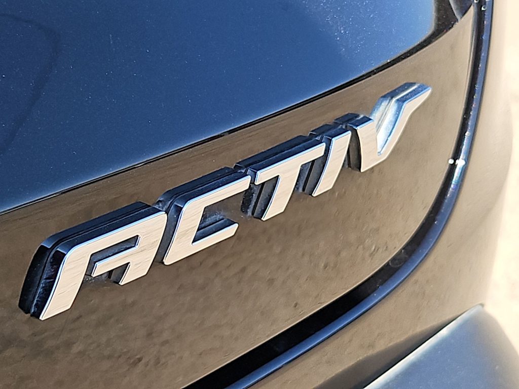 Thumbnail: 2025 Chevrolet Trax - 7