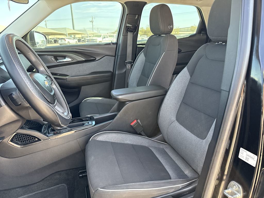 Thumbnail: 2021 Chevrolet TrailBlazer - 11