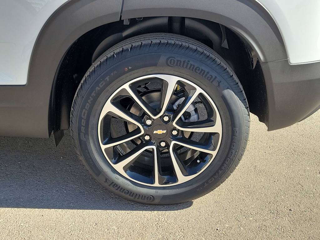 Thumbnail: 2026 Chevrolet TrailBlazer - 8