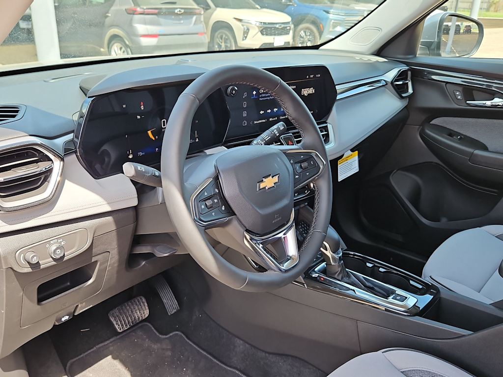 Thumbnail: 2026 Chevrolet TrailBlazer - 2