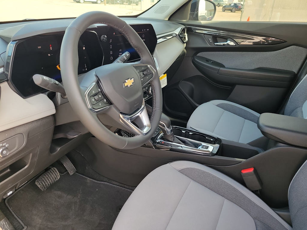 Thumbnail: 2026 Chevrolet TrailBlazer - 2