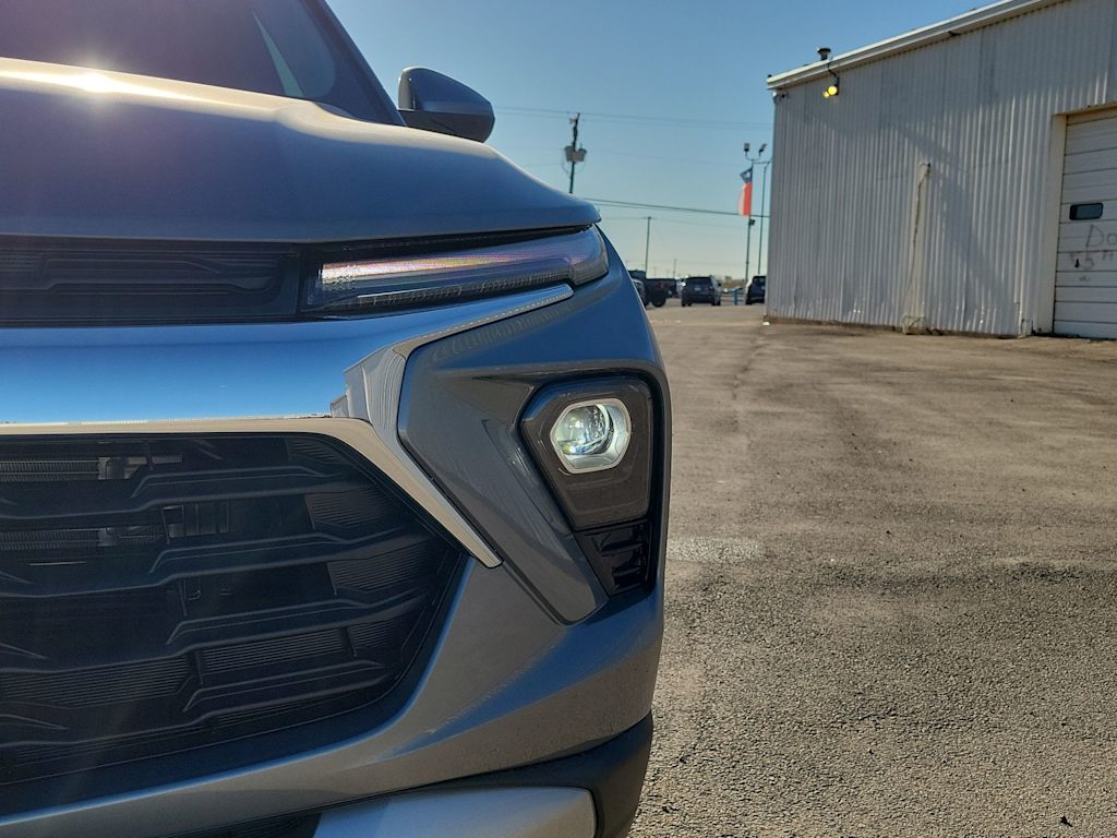 Thumbnail: 2026 Chevrolet TrailBlazer - 25