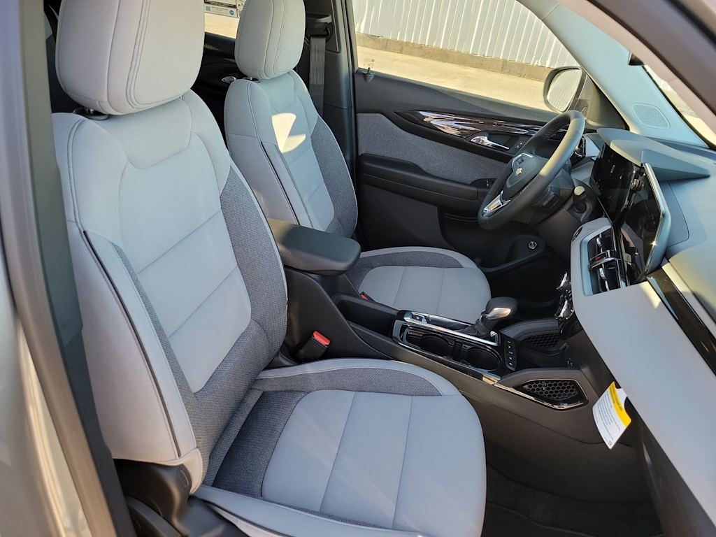 Thumbnail: 2026 Chevrolet TrailBlazer - 11