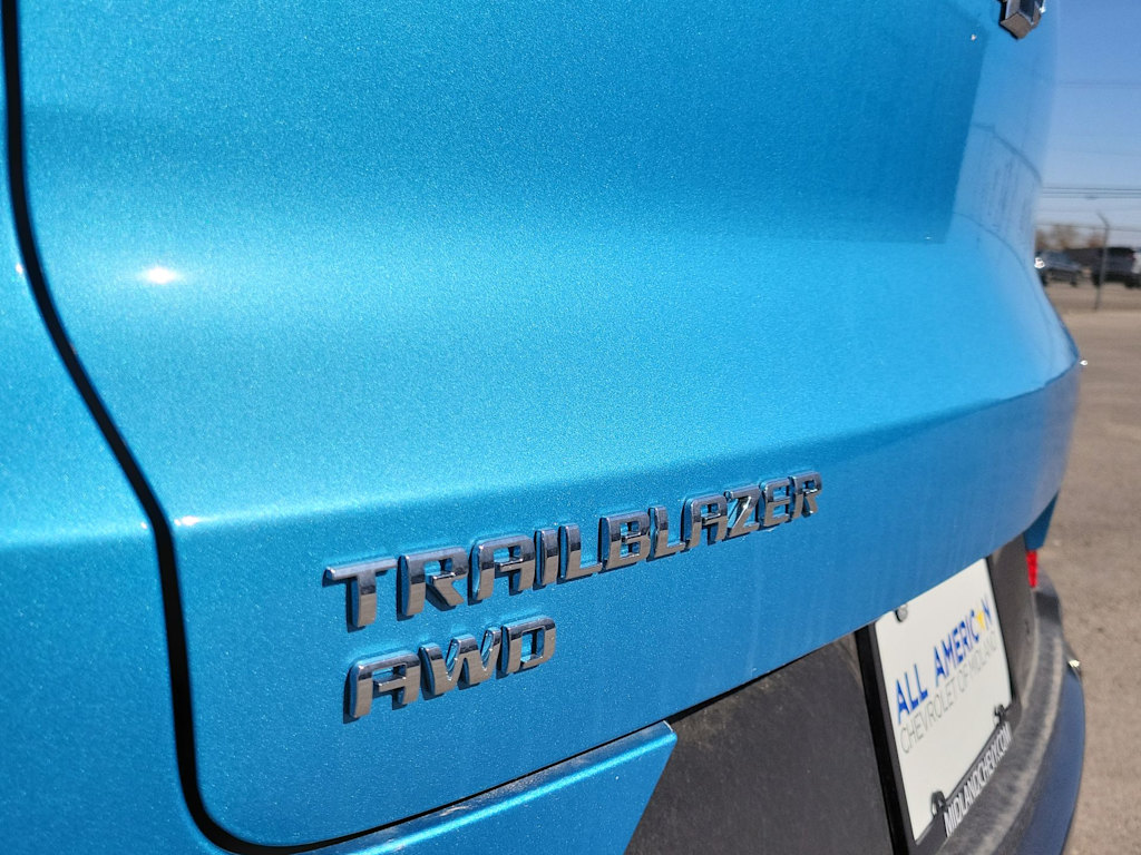 Thumbnail: 2026 Chevrolet TrailBlazer - 25