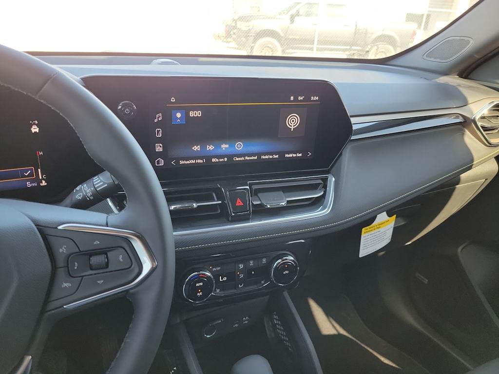 Thumbnail: 2026 Chevrolet TrailBlazer - 14