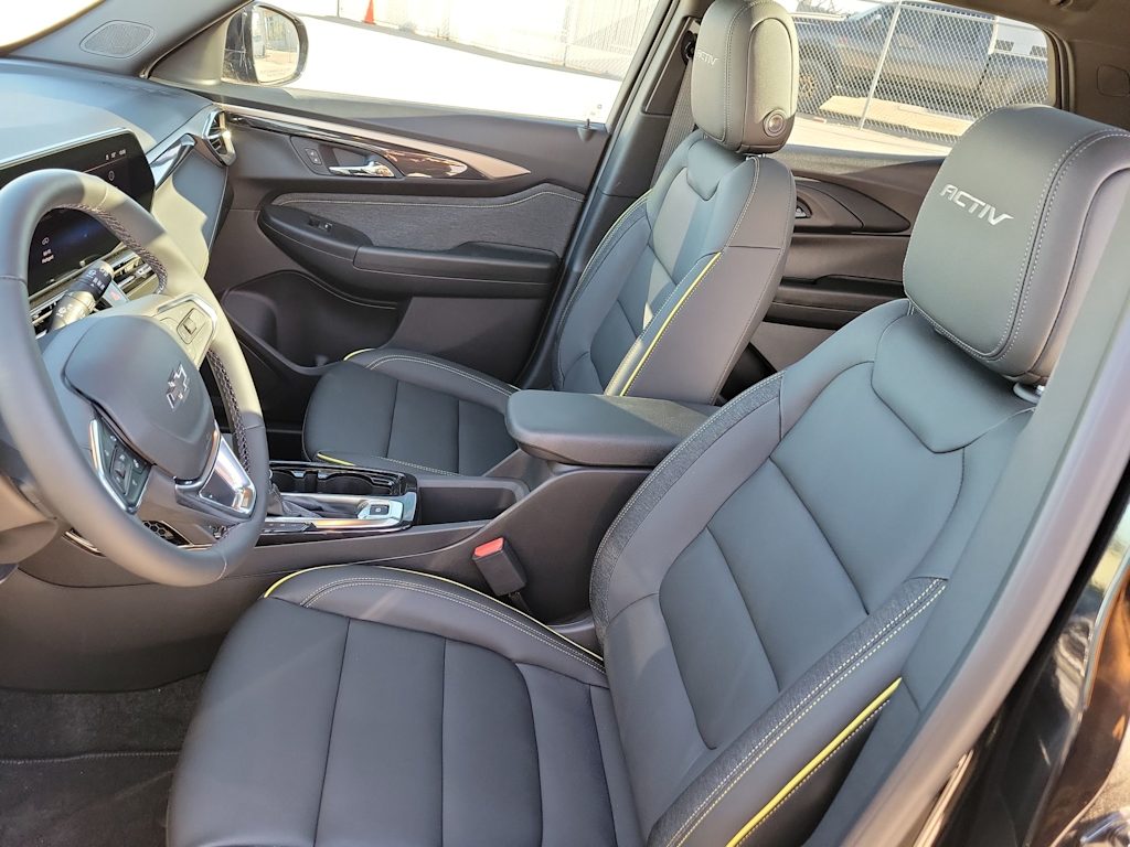 Thumbnail: 2026 Chevrolet TrailBlazer - 11