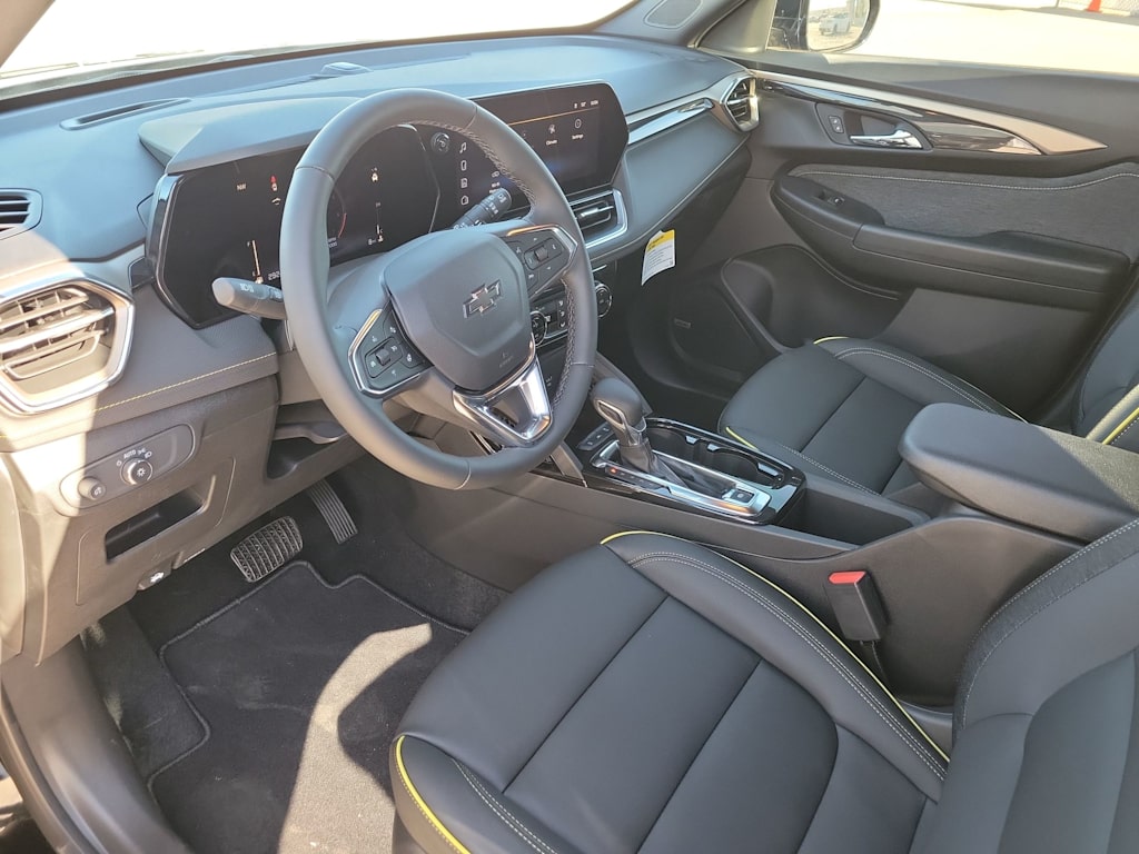 Thumbnail: 2026 Chevrolet TrailBlazer - 2