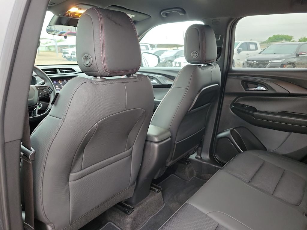 Thumbnail: 2023 Chevrolet TrailBlazer - 12
