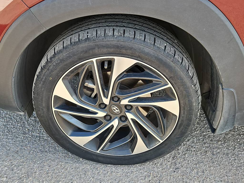 Thumbnail: 2020 Hyundai Tucson - 8