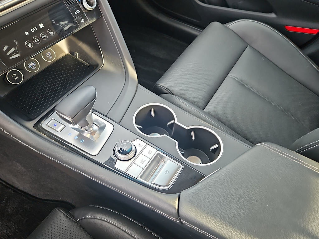 Thumbnail: 2026 Genesis G70 - 25
