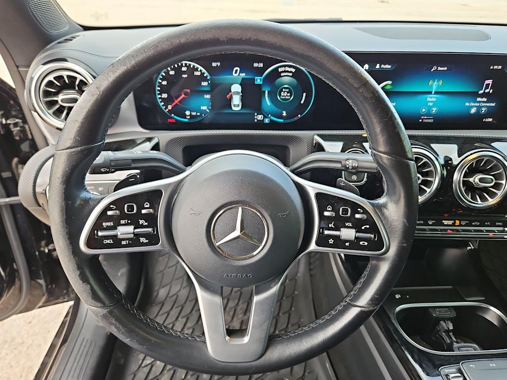 Thumbnail: 2021 Mercedes-Benz CLA - 13
