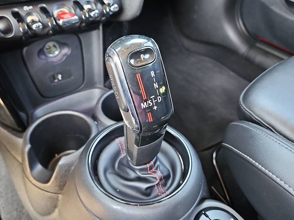 Thumbnail: 2020 MINI Cooper - 16