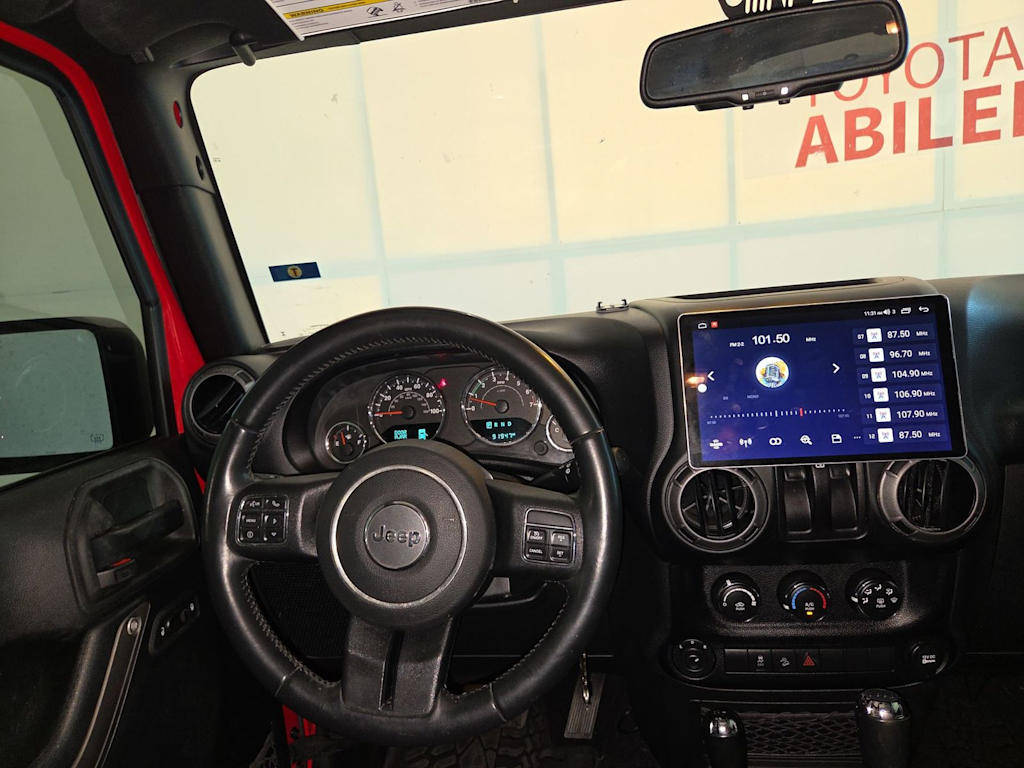 Thumbnail: 2017 Jeep Wrangler - 2