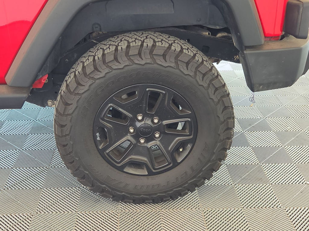 Thumbnail: 2017 Jeep Wrangler - 5