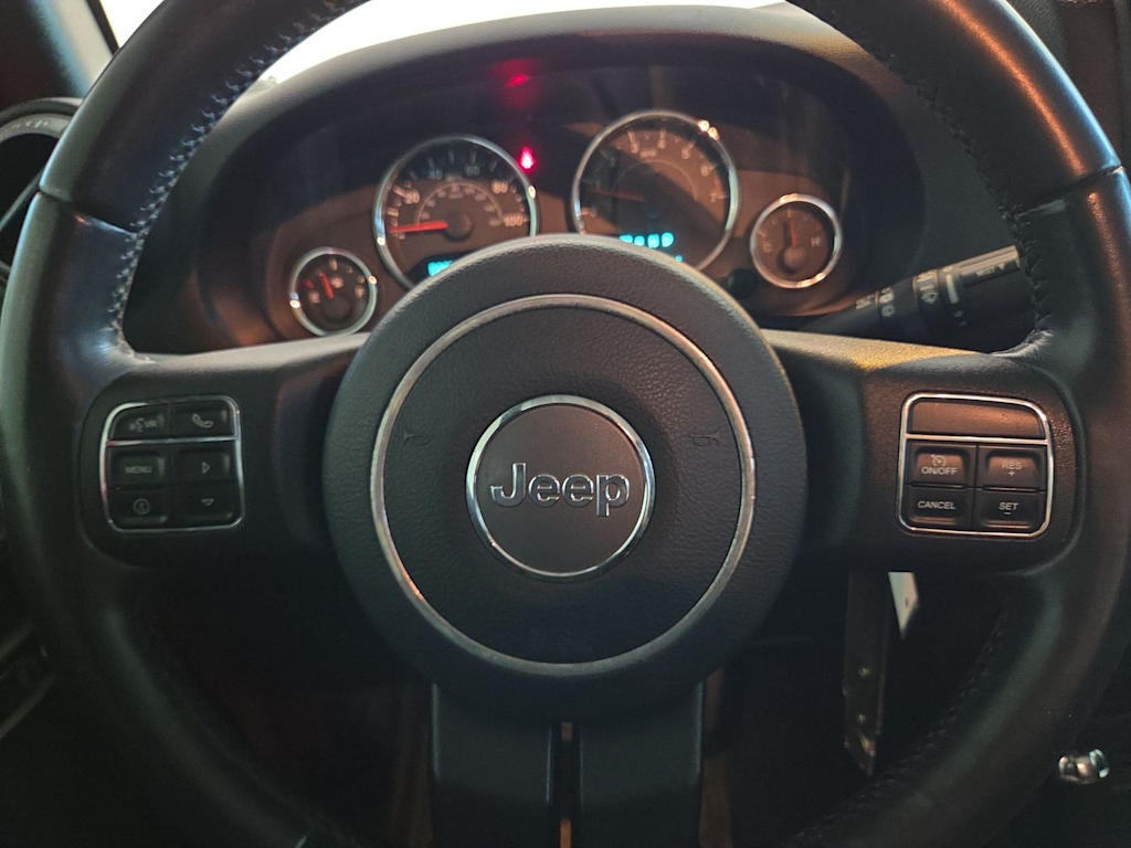 Thumbnail: 2017 Jeep Wrangler - 9