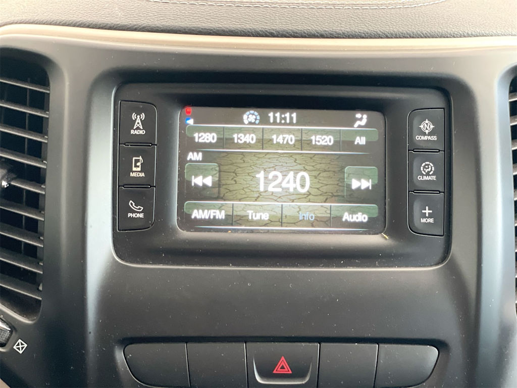 Thumbnail: 2014 Jeep Cherokee - 14