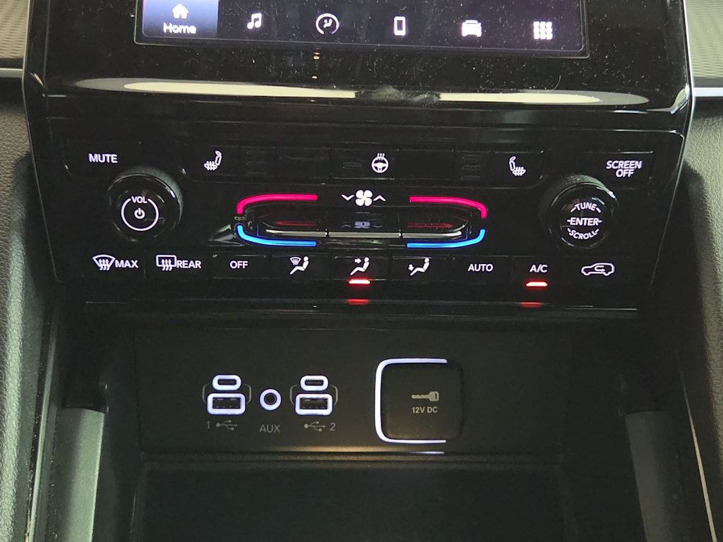 Thumbnail: 2024 Jeep Grand Cherokee - 26