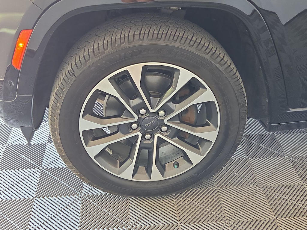 Thumbnail: 2022 Jeep Grand Cherokee L - 8