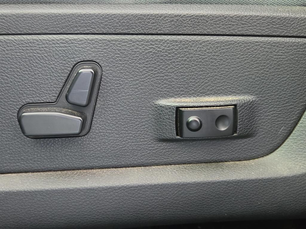Thumbnail: 2016 RAM 1500 - 23