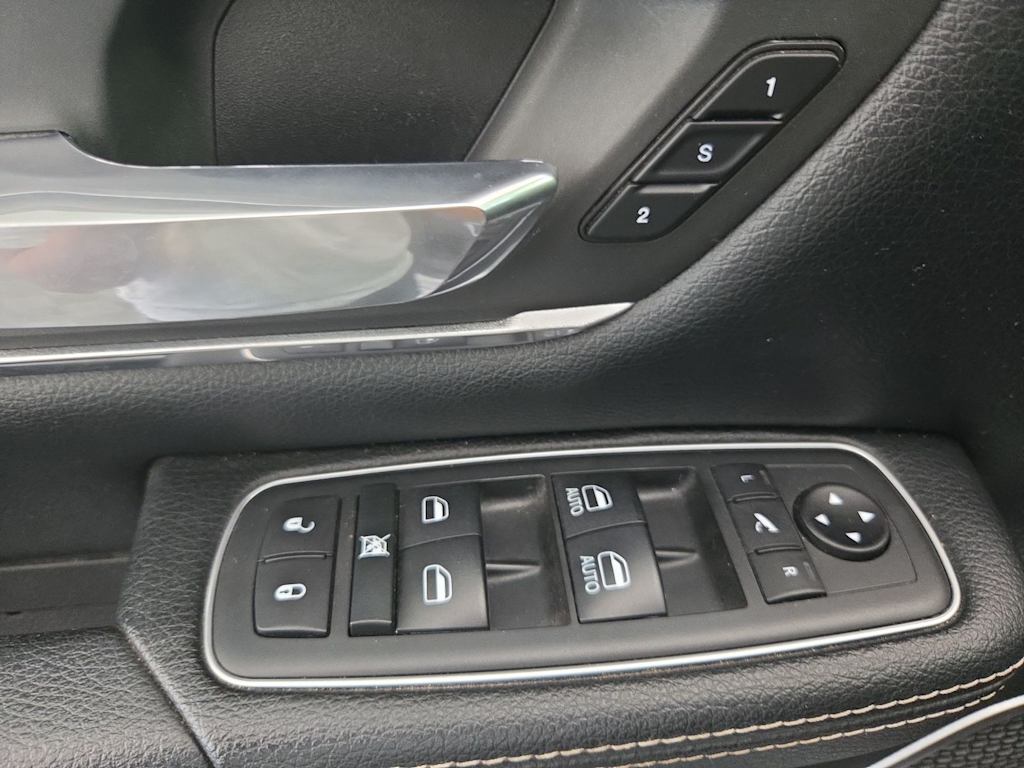 Thumbnail: 2020 RAM 1500 - 20