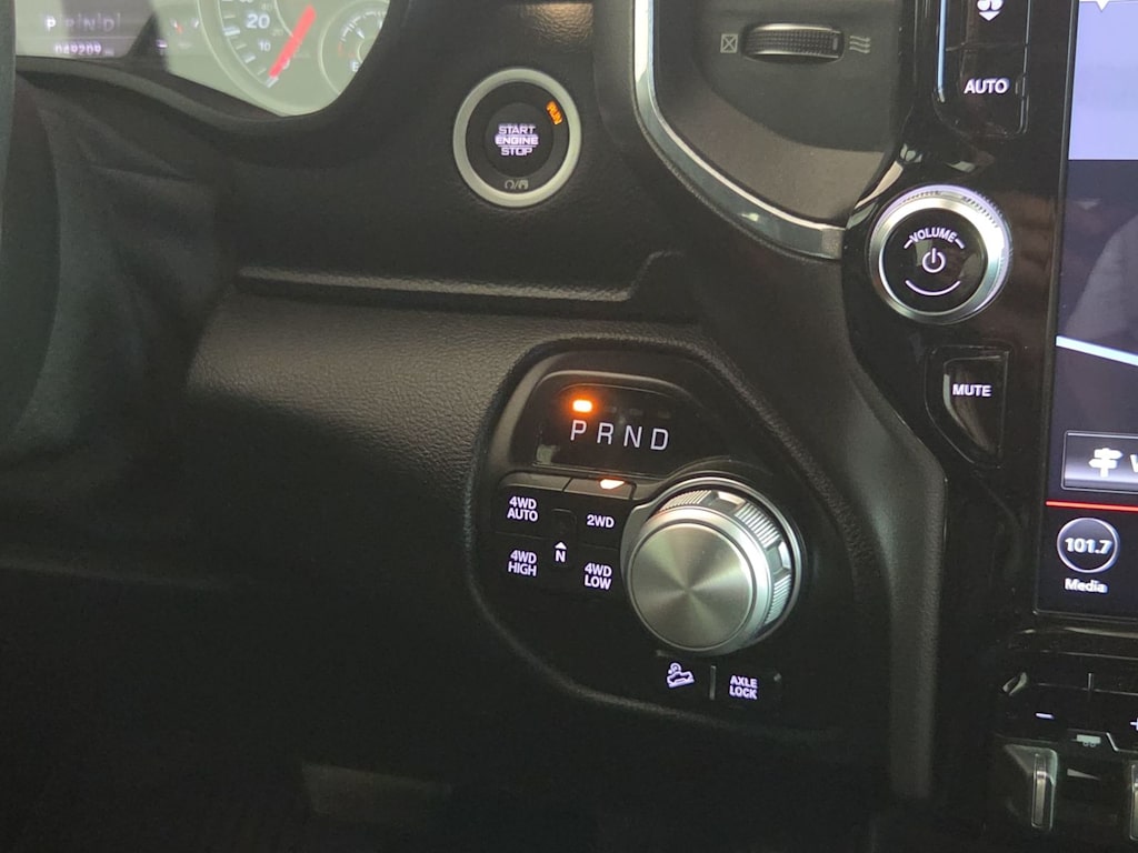 Thumbnail: 2020 RAM 1500 - 27