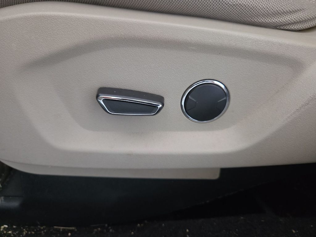 2018 Ford Explorer Base - Photo 20