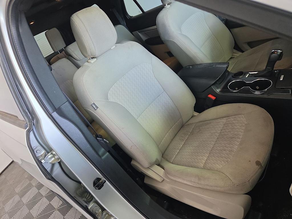 2018 Ford Explorer Base - Photo 8