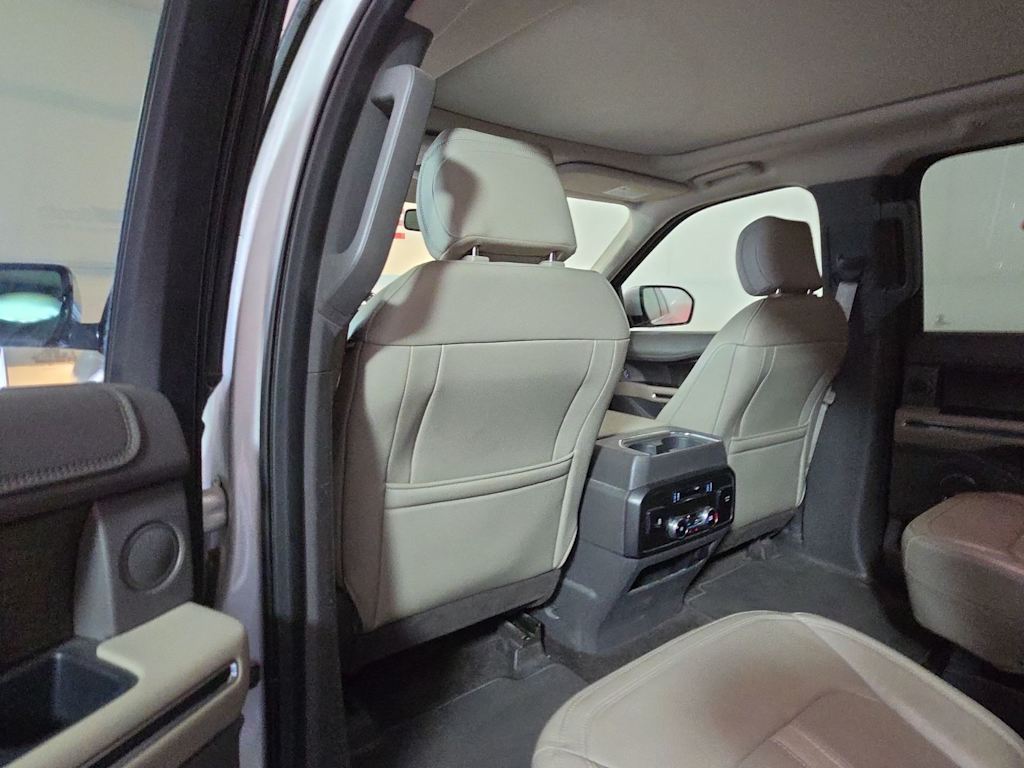 Thumbnail: 2018 Ford Expedition MAX - 13