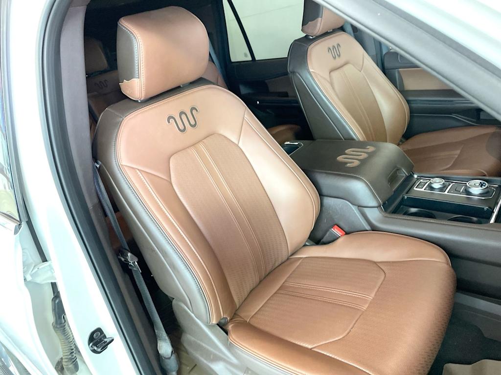 Thumbnail: 2022 Ford Expedition - 12