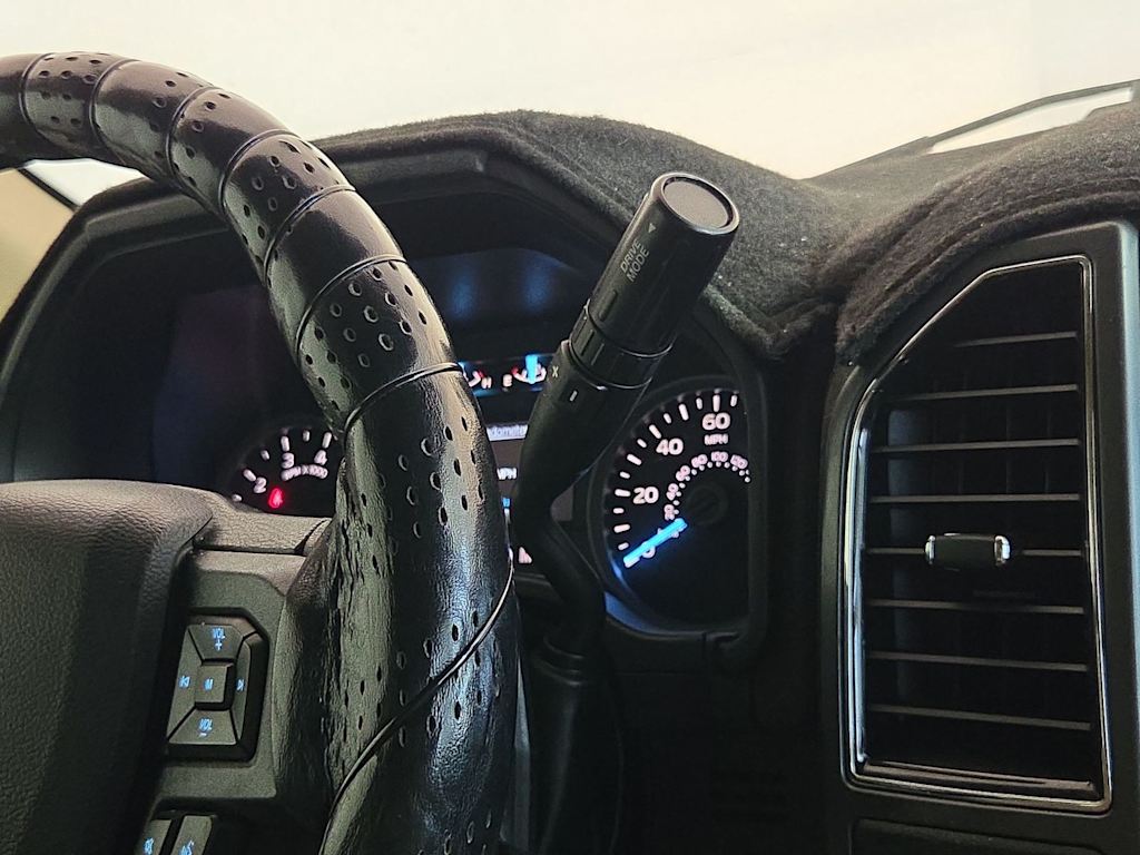 Thumbnail: 2019 Ford F-150 - 13