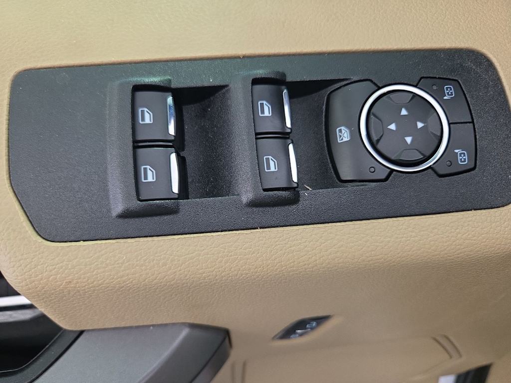 Thumbnail: 2019 Ford F-150 - 21