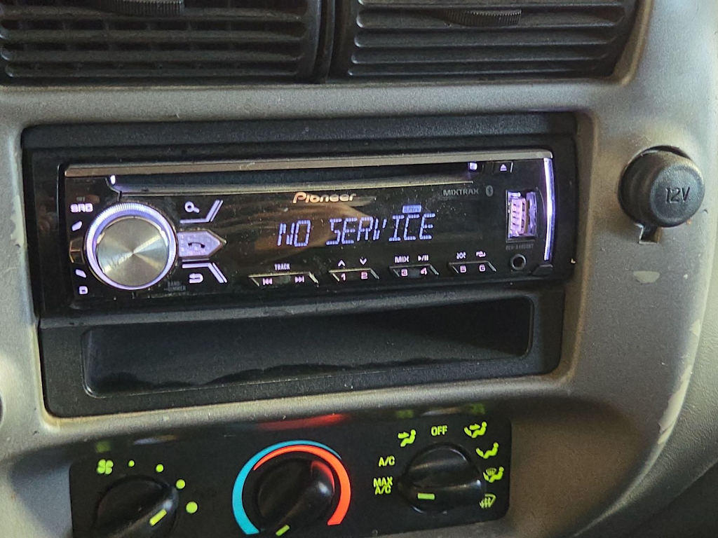 Thumbnail: 2004 Ford Ranger - 12
