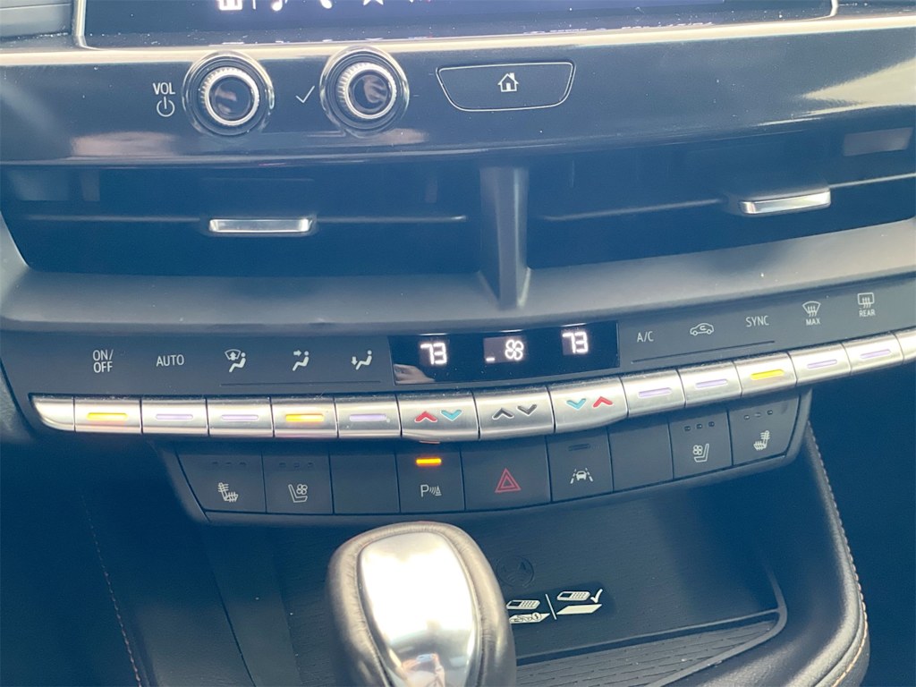 Thumbnail: 2024 Cadillac CT4 - 28